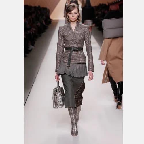 Fendi 2019 Ladies Baguette "F" Buckle Leather Bell… - 1