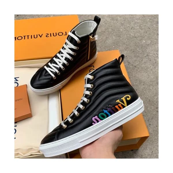 Louis vuitton 2019 Ladies Leather Sneakers - 루이비통… - 1