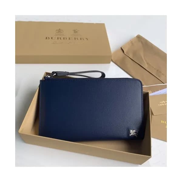 Burberry 2019 Leather Clutch Bag , 21cm - 버버리 2019… - 1
