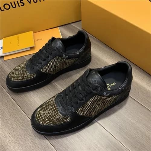 Louis Vuitton 2020 Men's Leather Sneakers - 루이… - 1