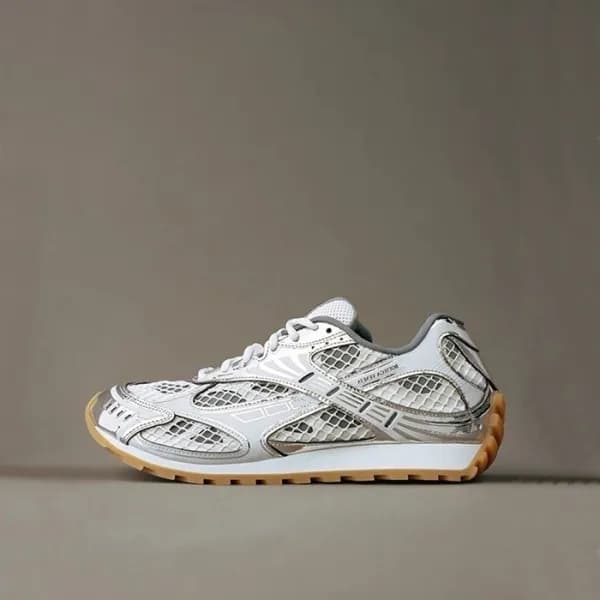 보테가베네타 남/녀 오르빗 스니커즈 - Bottega Veneta Unisex Silver… - 1
