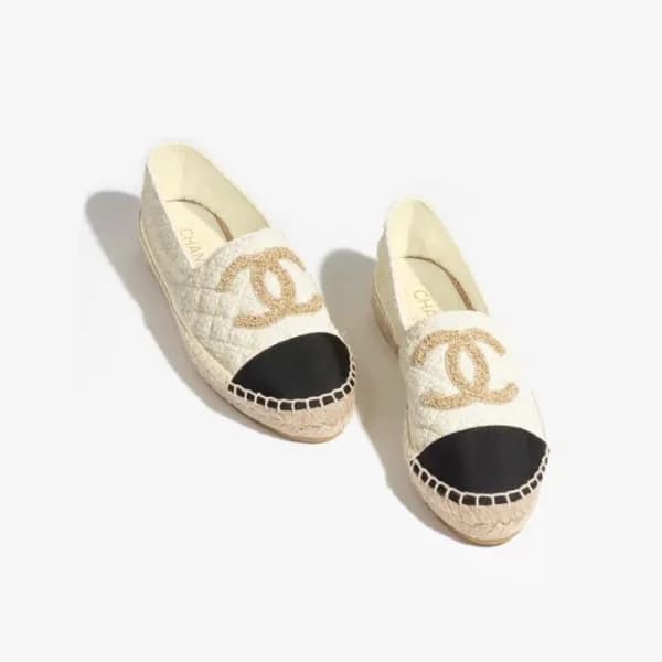샤넬 여성 아이보리 슬립온 - Chanel Womens Ivory Slip-ons - ch… - 1