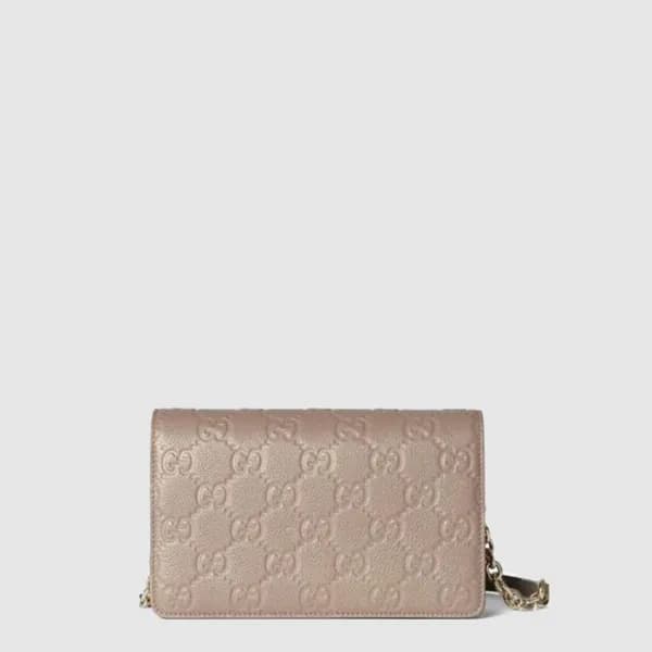 구찌 여성 GG 엠블럼 슈퍼 미니 숄더백 - Gucci Womens GG Emblem Su… - 1