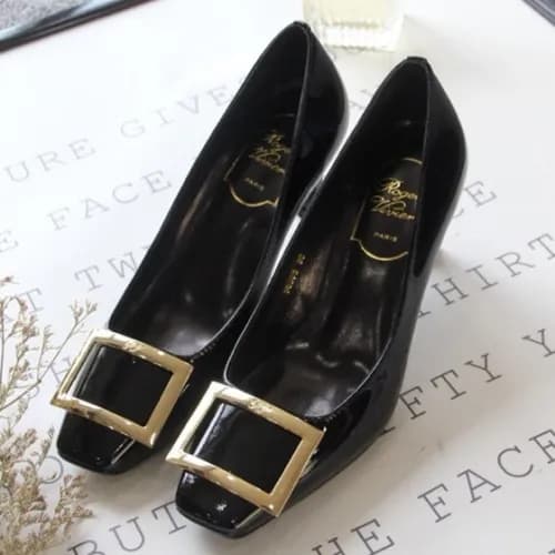 Roger Vivier 2019 Ladies Belle Patent-leather Cour… - 1