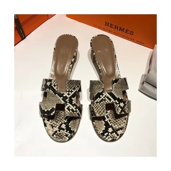 Hermes 2019 Ladies Oasis Leather Middle Heel Slipp… - 1
