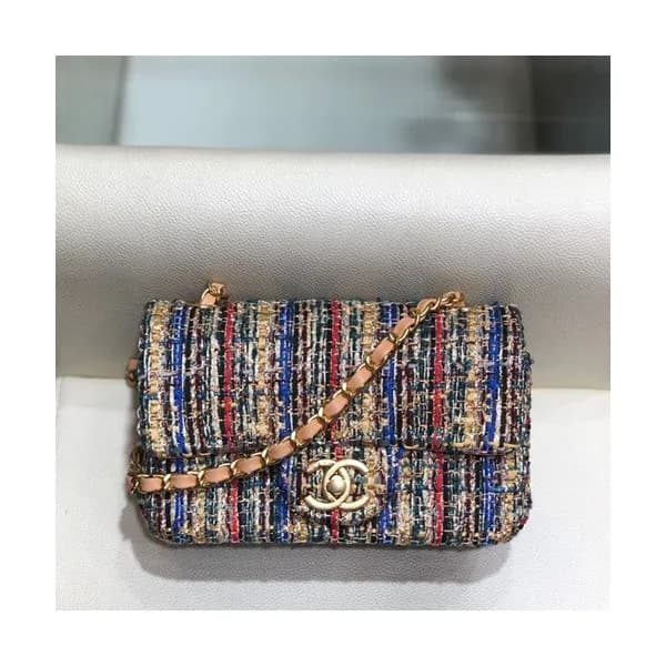 Chanel 2019 Tweed Shoulder Bag ,20CM - 샤넬 2019 여성용… - 1
