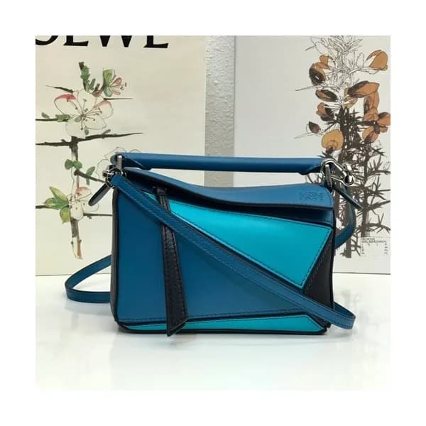 Loewe 2020 Puzzle Mini Shoulder Bag, 18CM - 로에베 20… - 1