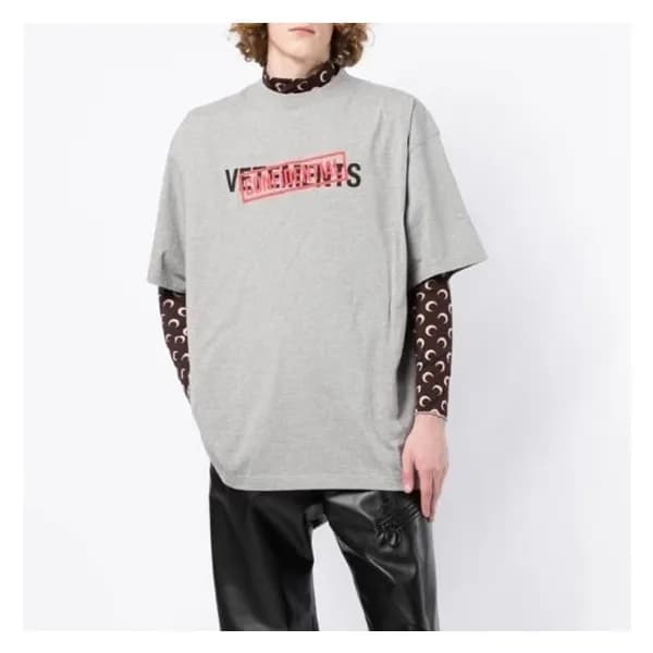 베트멍 남/녀 트렌디 그레이 반팔티 - Vetements Unisex Gray Tshirt… - 1