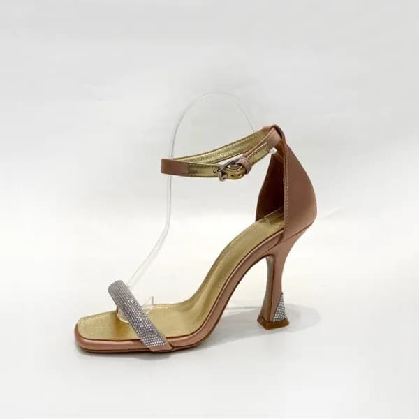 루이비통 여성 베이지 하이힐 - Louis vuitton Womens Beige High-…