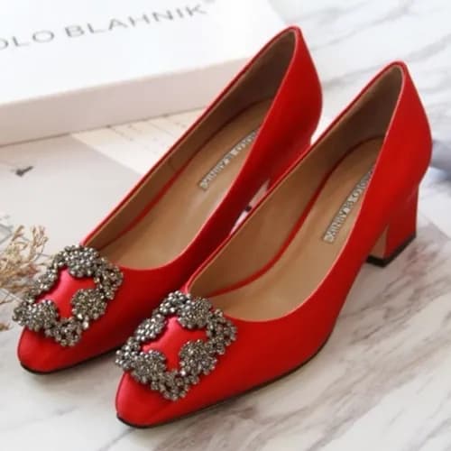 Monolo Blahnik 2019 Ladies Hangisi Satin Jewel Pum…