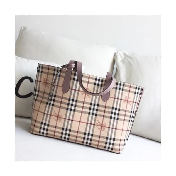 Burberry 2019 Reversible Tote Shoulder Shopper Bag… - 1