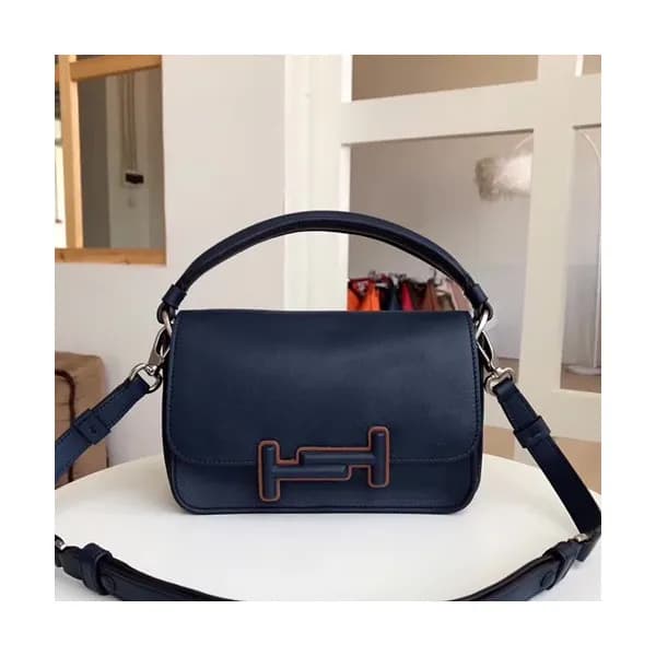 Tod's 2019 Double T Leather Small Tote Shoulde… - 1