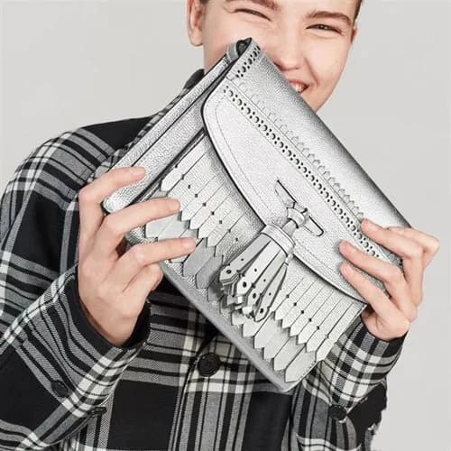 Burberry 2019 Tassel Shoulder Cross Bag, 25cm - 버버… - 1