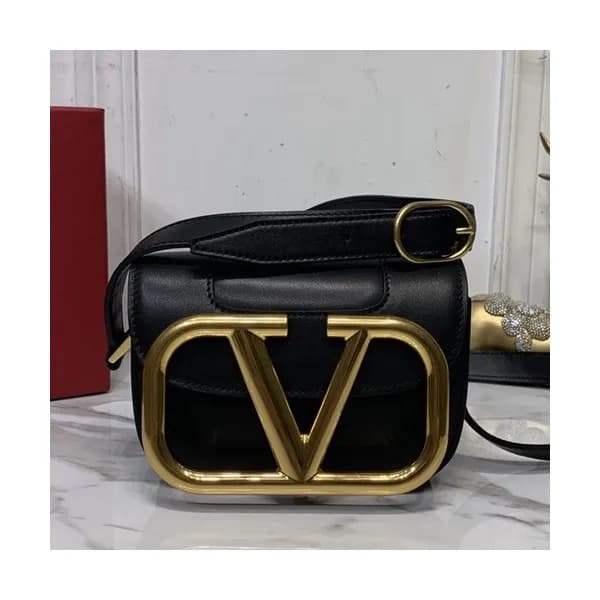 Valentino 2019 Leather Garavani Shoudler Cross Bag… - 1