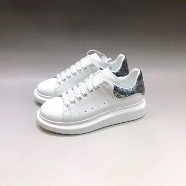 알렉산더맥퀸 남/녀 블랙탭 스니커즈 - Unisex Black Sneakers - alx0… - 1