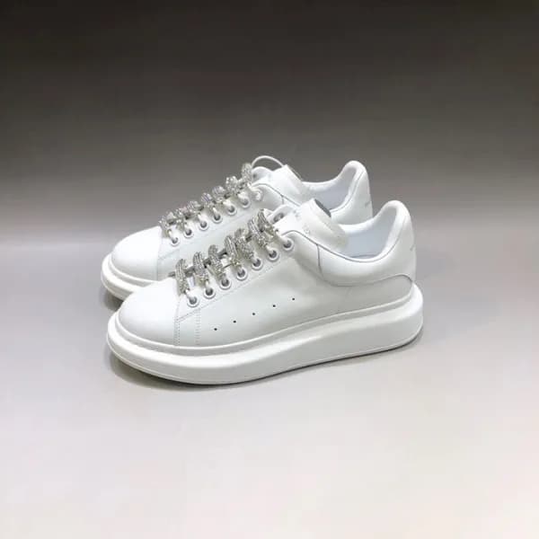 알렉산더맥퀸 남/녀 화이트 스니커즈 - Unisex White Sneakers - alx0… - 1