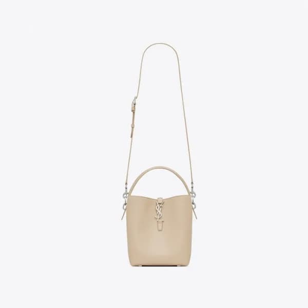 입생로랑 여성 아이보리 버킷백 - Saint Laurent Womens Ivory Buck… - 1