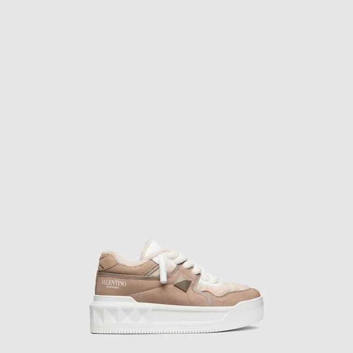 발렌티노 남/녀 원 스터드 XL 누벅 울 스니커즈 - Valentino Unisex One… - 1