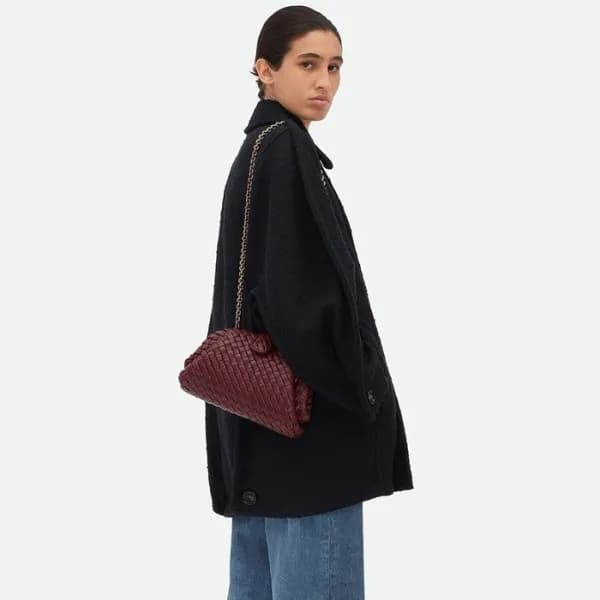 보테가베네타 여성 로렌 체인 클러치 - Bottega veneta Womens Lauren… - 1