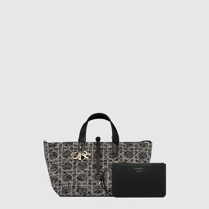 디올 여성 뚜주흐 미디엄 백 - Dior Womens Toujours Medium Bag … - 1