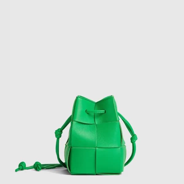 보테가 베네타 여성 카세트 미니 크로스바디 버킷 백 - Bottega veneta Wome… - 1