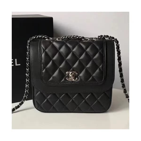 Chanel 2018/2019 Chain Shoulder Bag,19CM - 샤넬 2018… - 1