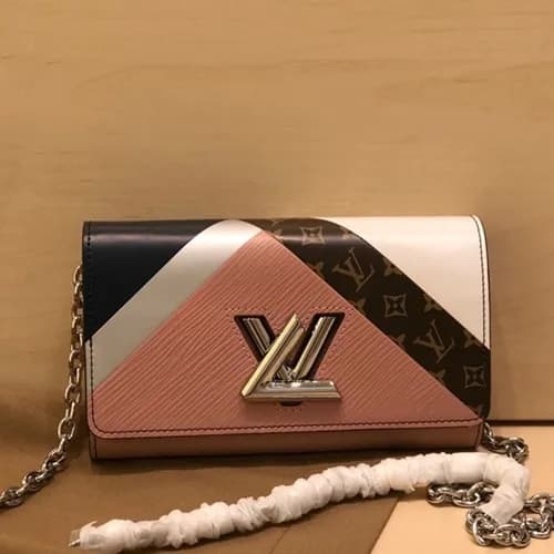 Louis Vuitton 2019 Twist Chian Wallet Shouder Cros… - 1