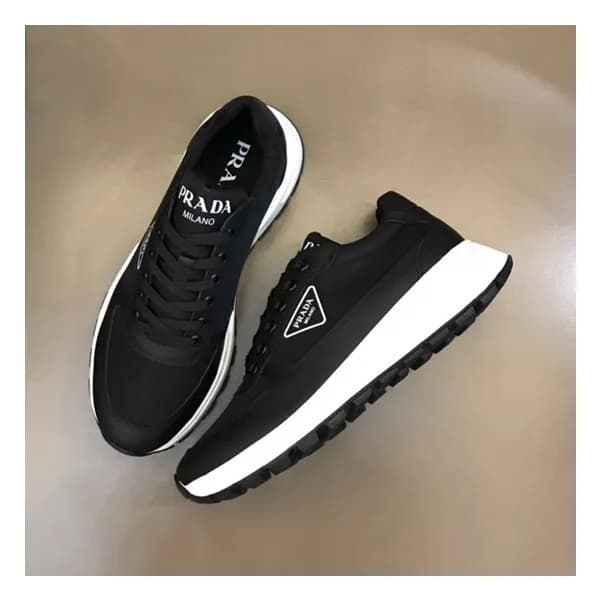프라다 남성 블랙 스니커즈 - Prada Mens Black Sneakers - pr353… - 1