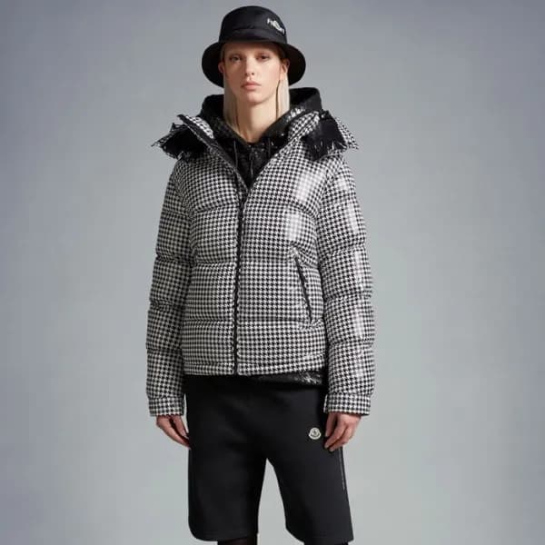 몽클레어 남/녀 덕다운 블랙 패딩 - Moncler Unisex Black Padding … - 1