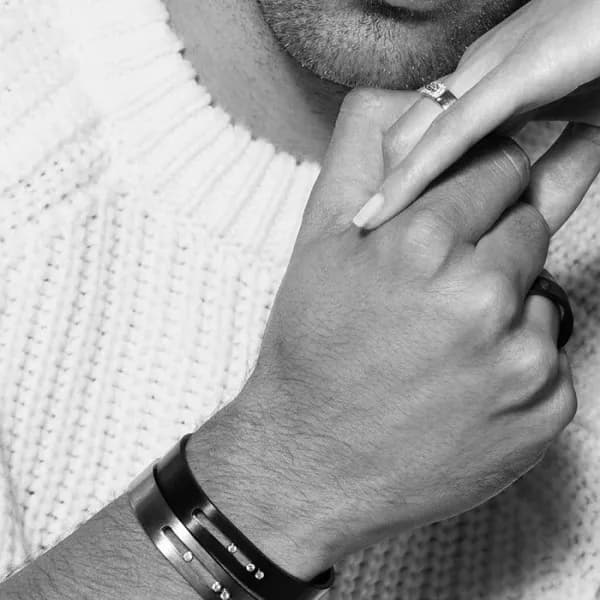 메시카 남/녀 골드 팔찌 - Messika Unisex Gold Bangle - acc11…
