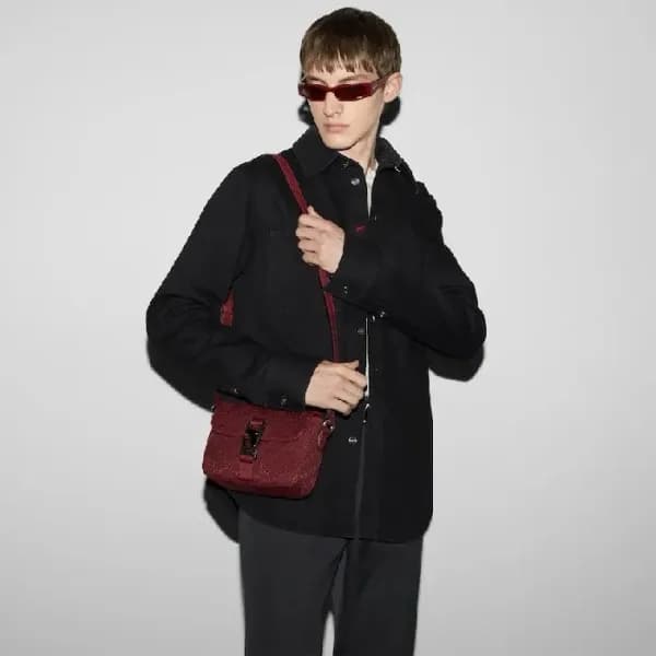 구찌 남성 GG 슈프림 카메라 백 - Gucci Mens GG Supreme Bag - g… - 1