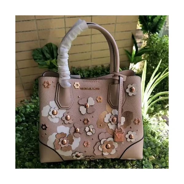 Michael Kors Leather Tote Shoulder Bag, 26CM - 마이클… - 1