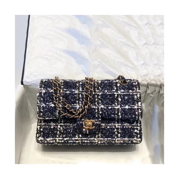 Chanel 2019 Tweed Shoulder Bag ,25CM - 샤넬 2019 여성용… - 1