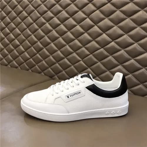Louis Vuitton 2020 Men's Leather Sneakers - 루이… - 1
