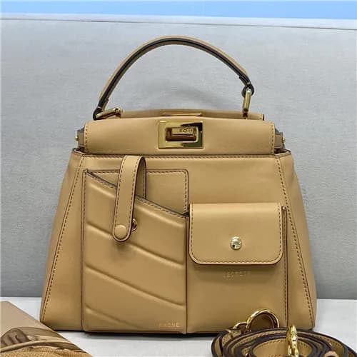 [펜디]Fendi 2021 Peekaboo Tote Shoulder Bag,23cm - 펜… - 1