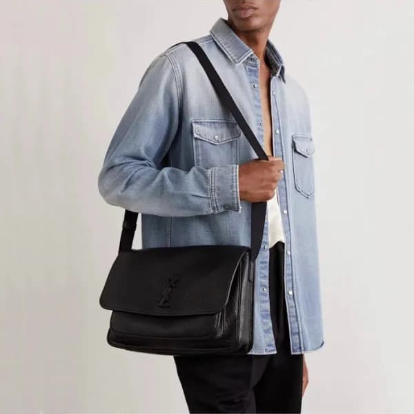 입생로랑 남성 블랙 니키 백 - Saint Laurent Mens Black Niki Ba… - 1