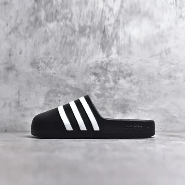 아디다스 남/녀 아딜렛 클로그 - Adidas Unisex Adilette Clog - a… - 1