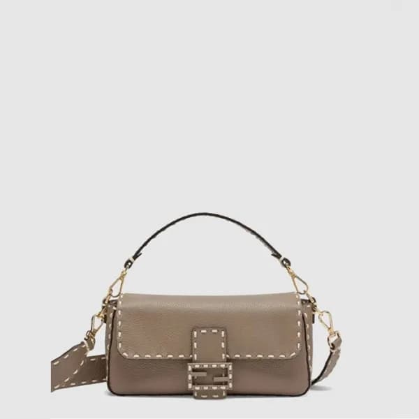 펜디 여성 바게트 백 미듐 - Fendi Womens Baguette Bag Medium … - 1