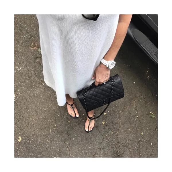Chanel 2019 Ladies CC Logo Strap Fliip-flap Sand…