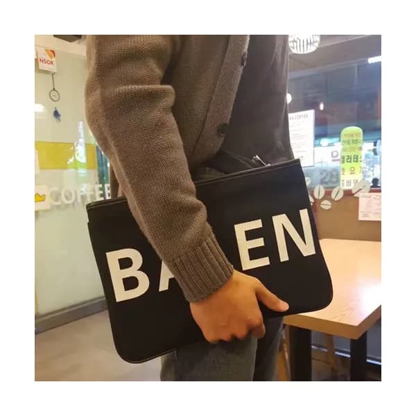 Balenciaga 2019 Canvas Clutch Bag,33CM - 발렌시아가 201… - 1
