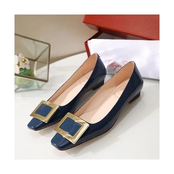 Roger Vivier 2019 Ladies Leather Flat Shoes - 로저비비… - 1