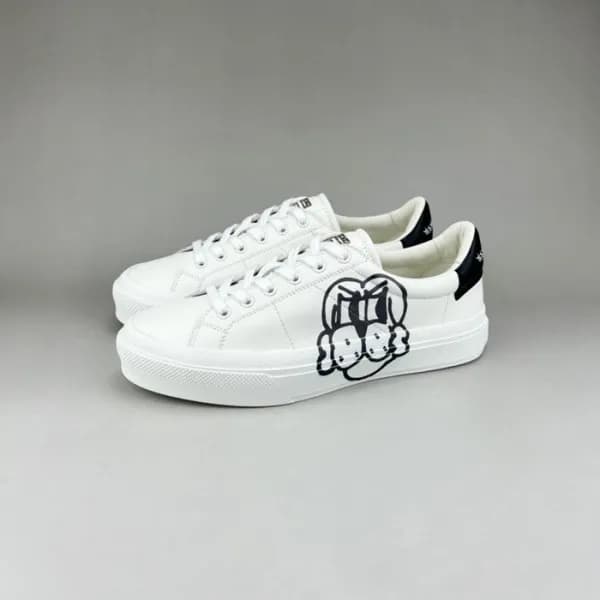 지방시 남/녀 클래식 화이트 스니커즈 - Unisex White Sneakers - giv… - 1