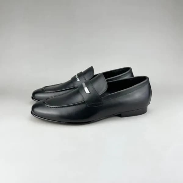 루이비통 남성 모던 블랙 로퍼 - Louis vuitton Mens Black Loafer… - 1