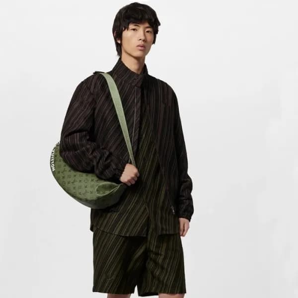 루이비통 남성 카키 해먹백 - Louis vuitton Mens Khaki Hamac Ba… - 1