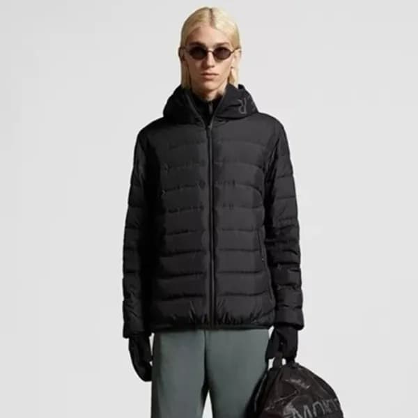 몽클레어 남성 클루니 패치 로고 다운 패딩 - Moncler Mens Down Paddin… - 1