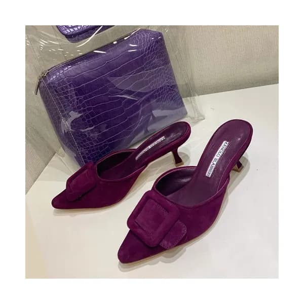 Monolo Blahnik 2019 Ladies Suede Middle Heel Slipp… - 1