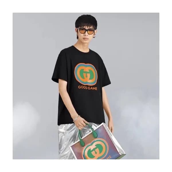 구찌 남/녀 블랙 크루넥 반팔티 - Gucci Unisex Black Short sleev… - 1