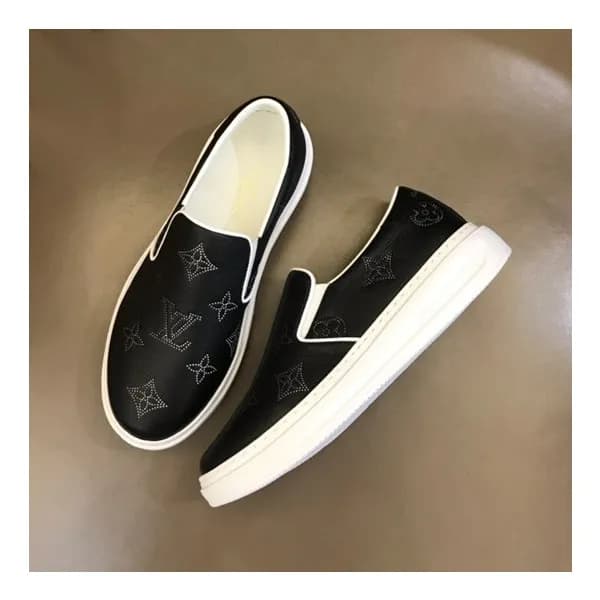 루이비통 남성 모던 블랙 로퍼 - Louis vuitton Mens Black Loafer… - 1