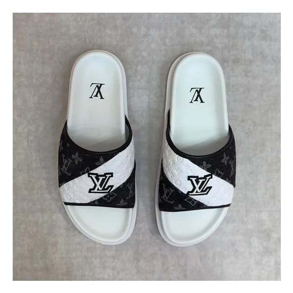 루이비통 남성 블랙 슬리퍼 - Louis vuitton Mens Black Slippers… - 1