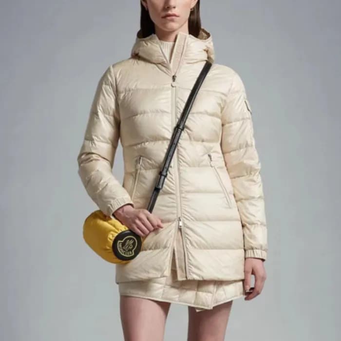몽클레어 여성 화이트 덕다운 패딩 - Moncler Womens White Down Pad… - 1